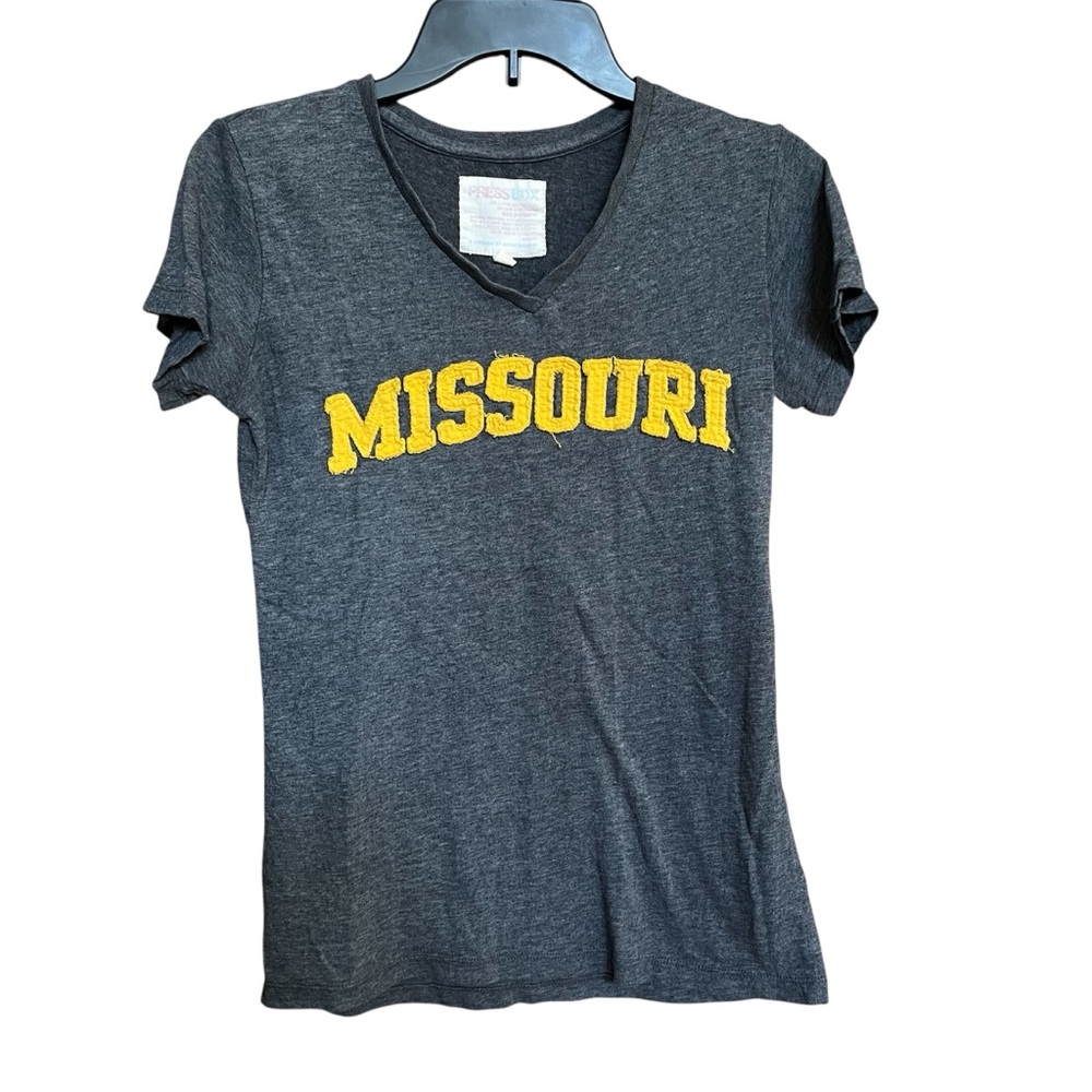 Press Box Gray Missouri V-Neck T-Shirt Women’s Size Medium M